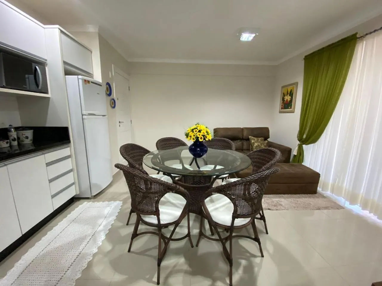 Apartamento 2 Quartos Apartment Bombas